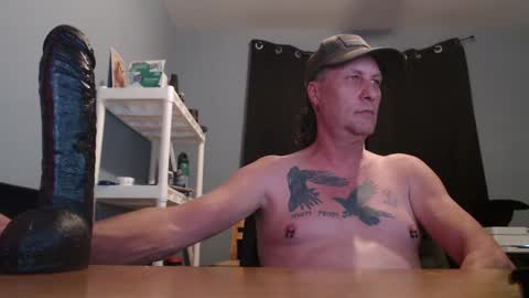 Snapshot of woody1nut chatting on September 28, 4:21 am Woody online show from September 28, 4:21 am