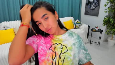 dudetta Kim online show from January 17, 5:41 pm