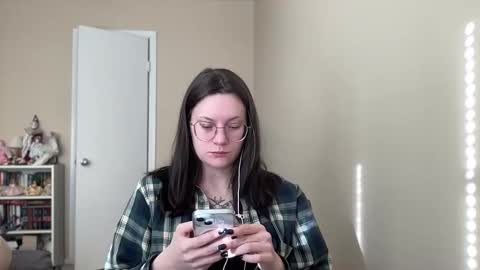 Lucina online show from January 9, 3:12 pm