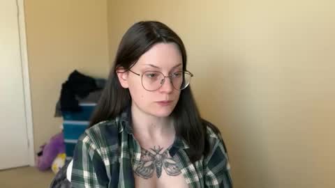 Lucina online show from February 21, 6:15 pm