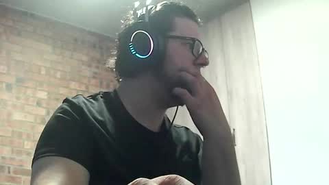 worsie online show from November 9, 4:32 pm