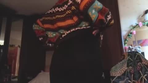 Rebecy online show from March 24, 2:12 pm