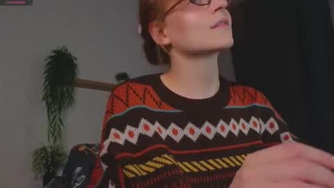 Snapshot of wow_luvng chatting on September 11, 2:29 pm Rebecy online show from September 11, 2:29 pm
