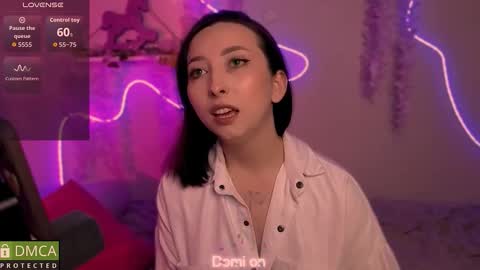 Sue online show from February 7, 5:21 am