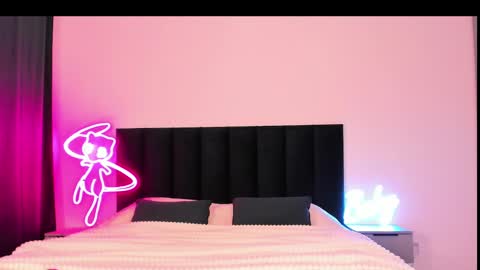 Emi online show from February 24, 5:00 am