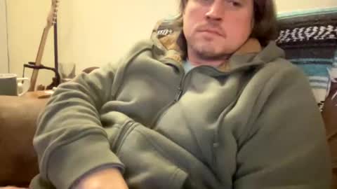 Snapshot of wucious chatting on December 28, 12:35 pm wucious online show from December 28, 12:35 pm