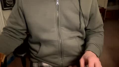 Snapshot of wucious chatting on December 18, 10:24 pm wucious online show from December 18, 10:24 pm