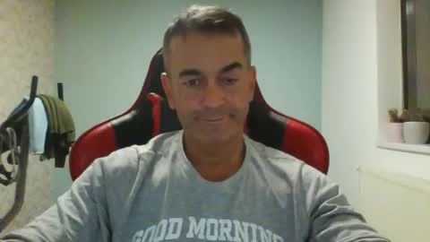 RealBoy online show from October 25, 7:58 pm