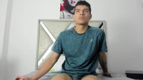 wyatt online show from December 2, 1:09 pm