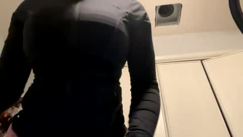 Wynter Heat online show from February 6, 11:09 am