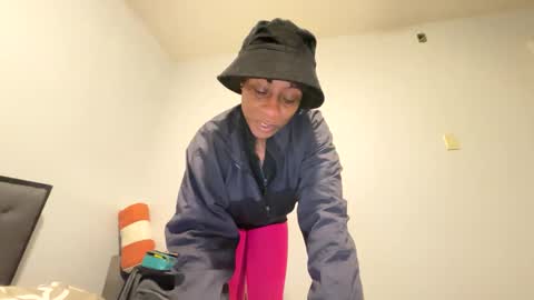 Wynter Heat online show from February 9, 7:59 am