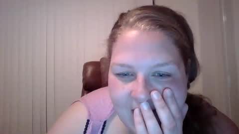 x0_jade online show from November 21, 8:23 am