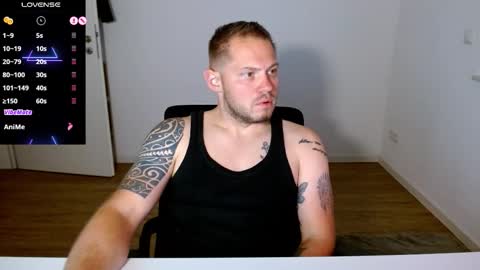 x19marco93x online show from September 29, 6:51 pm