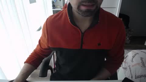 Mr. Lonely online show from November 12, 11:45 am