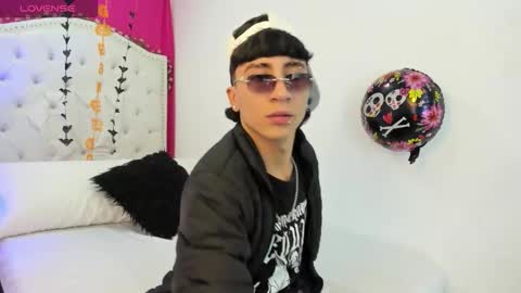 xaanderGrey online show from October 14, 8:23 pm