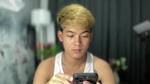 Prince Aldrian  online show from September 20, 3:20 am