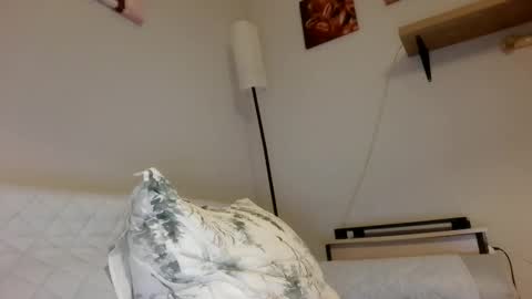 xalegarmax online show from March 29, 9:05 pm