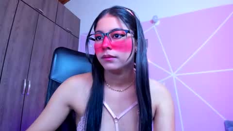 XALLYSONX online show from December 18, 12:22 pm