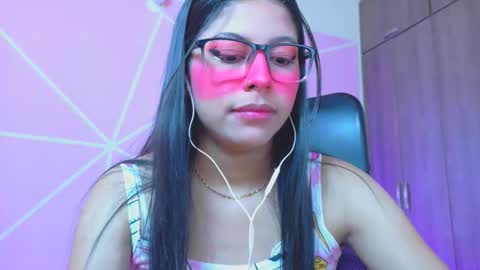 XALLYSONX online show from April 15, 12:52 pm