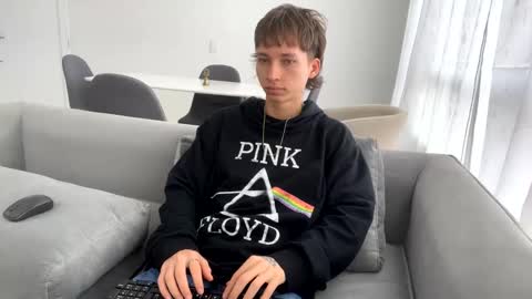 Xam online show from January 27, 6:09 pm