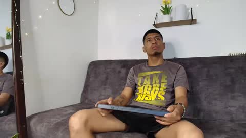 Snapshot of xander743 chatting on September 20, 8:12 pm Xander online show from September 20, 8:12 pm