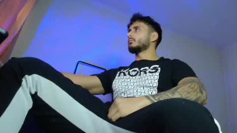 XanderCageX online show from November 16, 8:16 am