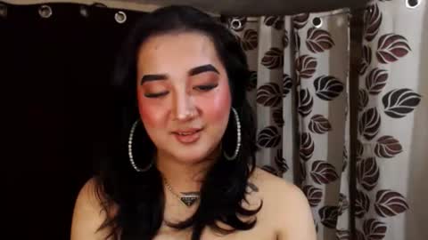 Snapshot of xasianempressx chatting on January 6, 10:05 pm Nira NOT INTO CHEAP GUYS online show from January 6, 10:05 pm
