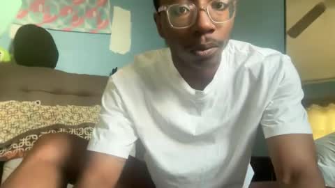 King X online show from April 6, 10:00 pm