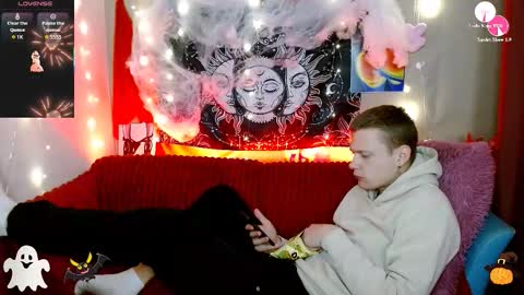 xavier_night81 online show from November 4, 8:48 am