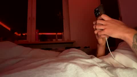 BonBon online show from February 23, 6:45 pm