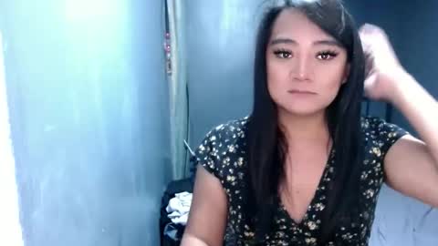 Jenny Your sweet cute girl online show from March 27, 12:50 pm