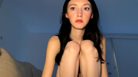 xenadreamx online show from March 22, 3:43 am