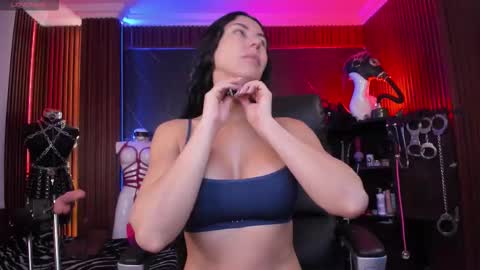 XiaQueen   I M online show from March 7, 11:54 am