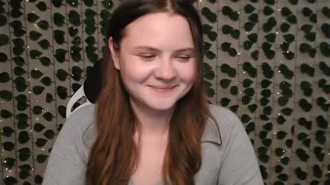 Snapshot of xilana chatting on February 6, 7:13 am Lina online show from February 6, 7:13 am