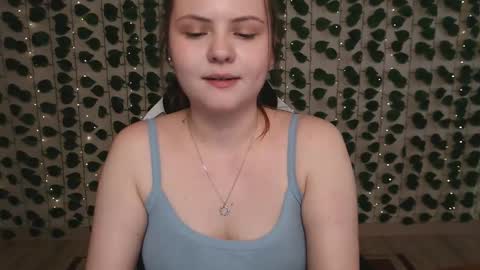 Snapshot of xilana chatting on February 24, 8:17 am Lina online show from February 24, 8:17 am