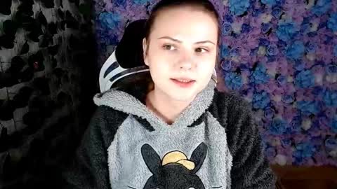 Snapshot of xilana chatting on September 26, 6:21 am Lina online show from September 26, 6:21 am