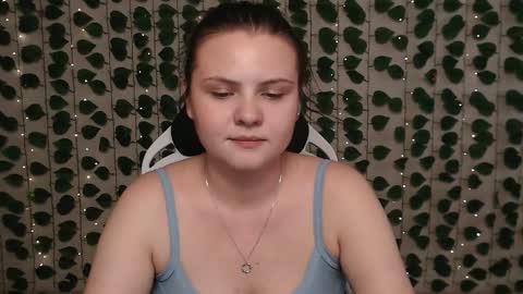 Snapshot of xilana chatting on February 17, 7:15 am Lina online show from February 17, 7:15 am
