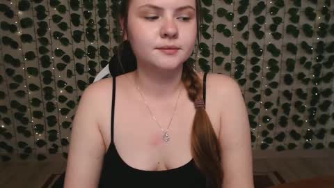 Snapshot of xilana chatting on March 4, 7:08 am Lina online show from March 4, 7:08 am
