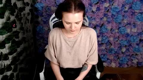 Snapshot of xilana chatting on October 17, 6:17 am Lina online show from October 17, 6:17 am