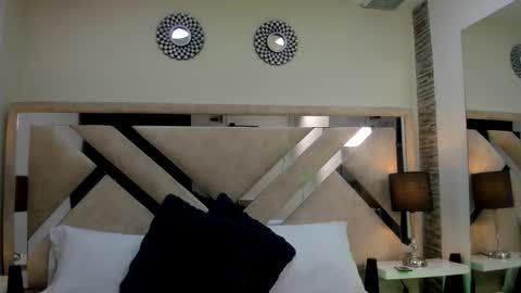 Xime  online show from February 21, 3:20 am