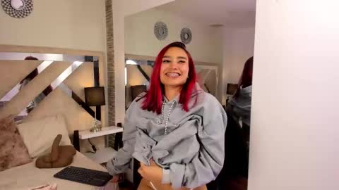 Xime  online show from February 4, 6:50 am