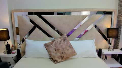 Xime  online show from February 2, 3:15 am