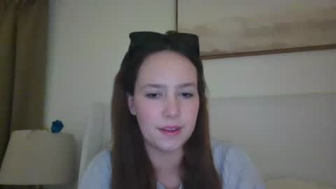 kateleigh online show from October 21, 10:57 pm