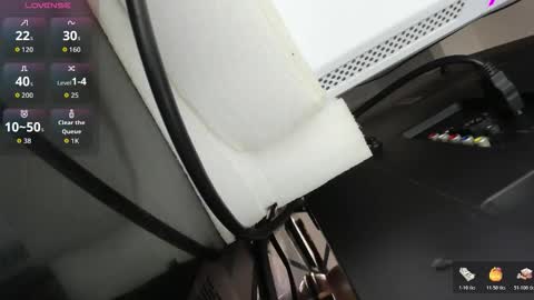 welcome friends online show from November 11, 2:47 am