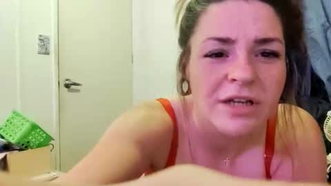 xkittymeowz online show from October 29, 3:41 am