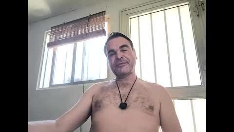 xl1976 online show from May 10, 9:26 am