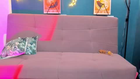 Snapshot of xloe_queen chatting on February 20, 5:30 pm Chloe online show from February 20, 5:30 pm