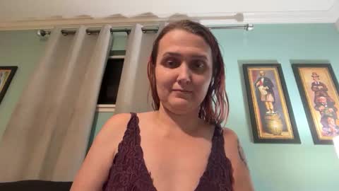 xoFaeQueenxo online show from March 3, 5:03 am