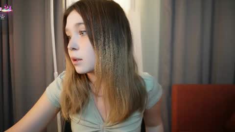 Milana online show from November 20, 7:40 am