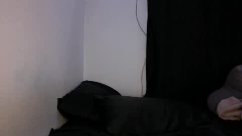 Miss K online show from April 12, 8:07 am